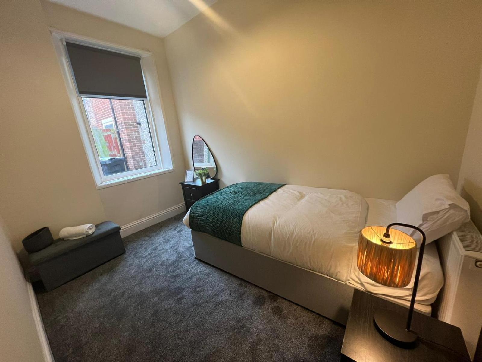 Aa Gateshead Apartment Exterior photo